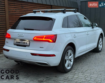 Белый Ауди Ку 5, объемом двигателя 1.98 л и пробегом 67 тыс. км за 30000 $, фото 6 на Automoto.ua