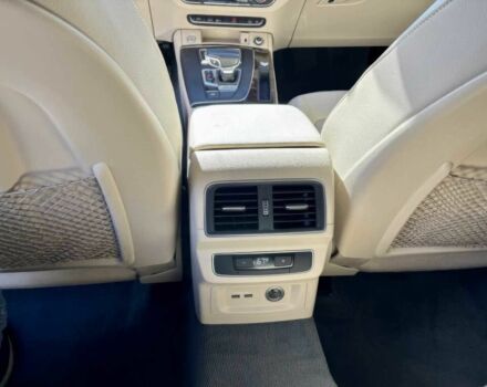 Белый Ауди Ку 5, объемом двигателя 2 л и пробегом 37 тыс. км за 11000 $, фото 9 на Automoto.ua