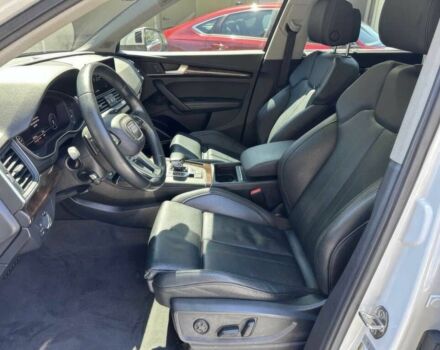 Белый Ауди Ку 5, объемом двигателя 2 л и пробегом 38 тыс. км за 12500 $, фото 9 на Automoto.ua