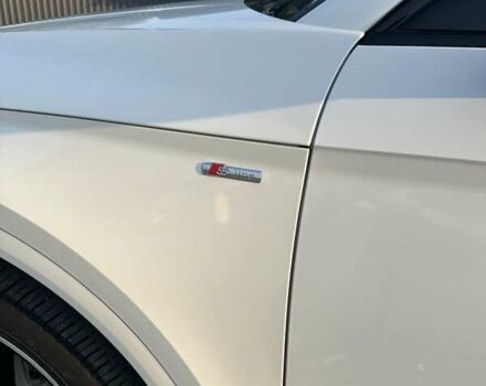 Білий Ауді Ку 5, об'ємом двигуна 2.97 л та пробігом 140 тис. км за 45698 $, фото 5 на Automoto.ua