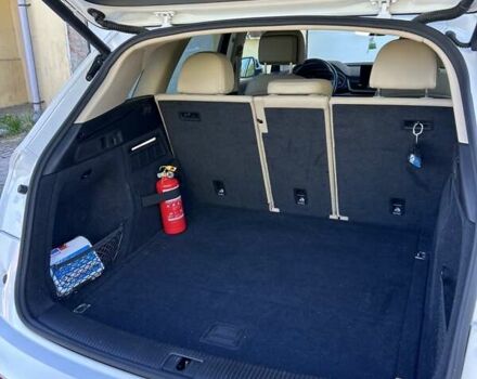 Белый Ауди Ку 5, объемом двигателя 1.98 л и пробегом 110 тыс. км за 25300 $, фото 36 на Automoto.ua