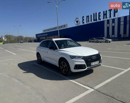 Белый Ауди Ку 5, объемом двигателя 1.97 л и пробегом 215 тыс. км за 32900 $, фото 41 на Automoto.ua