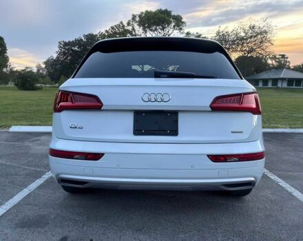 Білий Ауді Ку 5, об'ємом двигуна 2 л та пробігом 44 тис. км за 14000 $, фото 5 на Automoto.ua