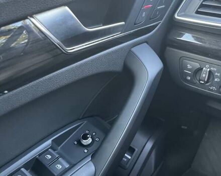 Белый Ауди Ку 5, объемом двигателя 1.98 л и пробегом 41 тыс. км за 32150 $, фото 9 на Automoto.ua