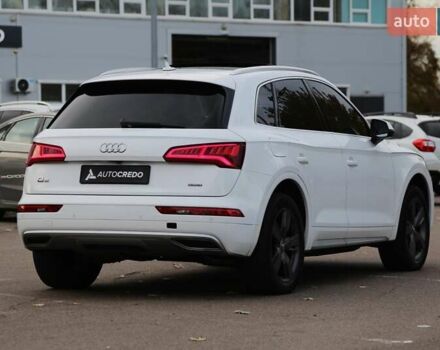 Білий Ауді Ку 5, об'ємом двигуна 1.98 л та пробігом 111 тис. км за 23900 $, фото 7 на Automoto.ua