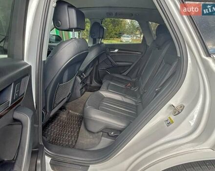 Білий Ауді Ку 5, об'ємом двигуна 1.98 л та пробігом 111 тис. км за 9500 $, фото 11 на Automoto.ua