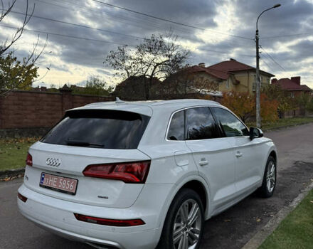 Білий Ауді Ку 5, об'ємом двигуна 1.98 л та пробігом 211 тис. км за 22300 $, фото 4 на Automoto.ua