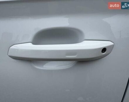 Белый Ауди Ку 5, объемом двигателя 1.98 л и пробегом 92 тыс. км за 31500 $, фото 9 на Automoto.ua