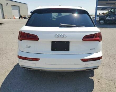 Белый Ауди Ку 5, объемом двигателя 0 л и пробегом 41 тыс. км за 10200 $, фото 4 на Automoto.ua