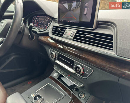 Белый Ауди Ку 5, объемом двигателя 1.98 л и пробегом 79 тыс. км за 32800 $, фото 9 на Automoto.ua