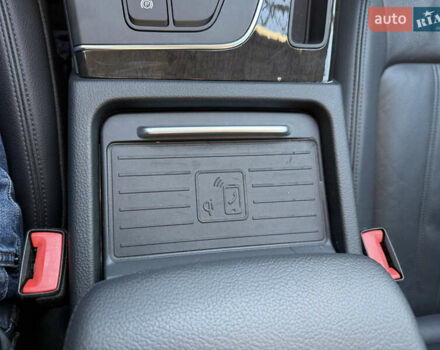 Білий Ауді Ку 5, об'ємом двигуна 1.98 л та пробігом 90 тис. км за 28500 $, фото 13 на Automoto.ua