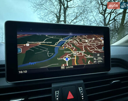 Білий Ауді Ку 5, об'ємом двигуна 2 л та пробігом 100 тис. км за 33900 $, фото 38 на Automoto.ua