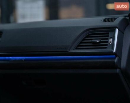 Білий Ауді Ку 5, об'ємом двигуна 1.98 л та пробігом 62 тис. км за 43600 $, фото 45 на Automoto.ua