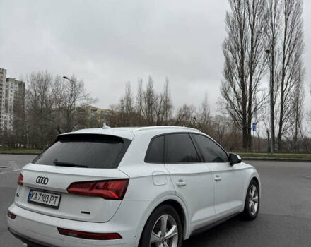 Білий Ауді Ку 5, об'ємом двигуна 1.98 л та пробігом 70 тис. км за 32500 $, фото 5 на Automoto.ua