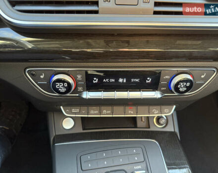 Білий Ауді Ку 5, об'ємом двигуна 1.98 л та пробігом 90 тис. км за 28500 $, фото 12 на Automoto.ua