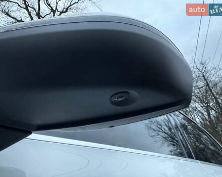 Білий Ауді Ку 5, об'ємом двигуна 2 л та пробігом 100 тис. км за 33900 $, фото 27 на Automoto.ua