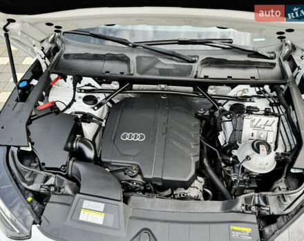 Белый Ауди Ку 5, объемом двигателя 1.98 л и пробегом 130 тыс. км за 27750 $, фото 43 на Automoto.ua