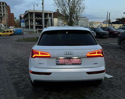 Білий Ауді Ку 5, об'ємом двигуна 2 л та пробігом 119 тис. км за 25700 $, фото 11 на Automoto.ua