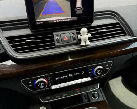 Белый Ауди Ку 5, объемом двигателя 2 л и пробегом 55 тыс. км за 26500 $, фото 49 на Automoto.ua