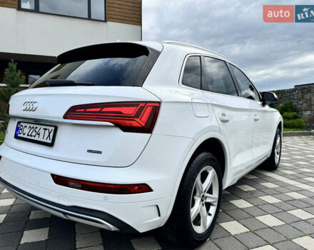 Белый Ауди Ку 5, объемом двигателя 1.98 л и пробегом 130 тыс. км за 27750 $, фото 27 на Automoto.ua