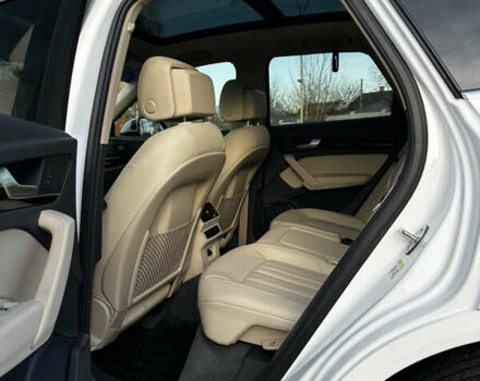 Белый Ауди Ку 5, объемом двигателя 1.98 л и пробегом 72 тыс. км за 26900 $, фото 28 на Automoto.ua