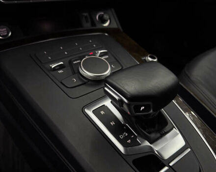 Білий Ауді Ку 5, об'ємом двигуна 1.98 л та пробігом 180 тис. км за 24399 $, фото 30 на Automoto.ua