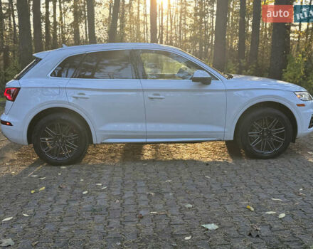 Білий Ауді Ку 5, об'ємом двигуна 1.98 л та пробігом 64 тис. км за 24600 $, фото 6 на Automoto.ua