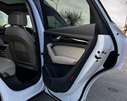 Белый Ауди Ку 5, объемом двигателя 1.98 л и пробегом 72 тыс. км за 26900 $, фото 34 на Automoto.ua