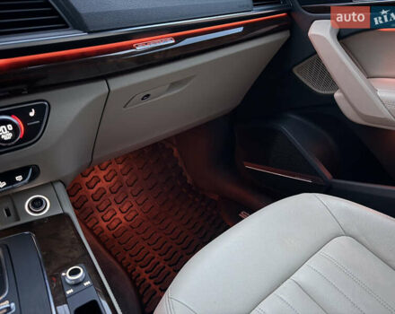 Білий Ауді Ку 5, об'ємом двигуна 2 л та пробігом 100 тис. км за 33900 $, фото 54 на Automoto.ua