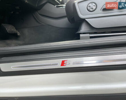 Белый Ауди Ку 5, объемом двигателя 2 л и пробегом 56 тыс. км за 38400 $, фото 37 на Automoto.ua