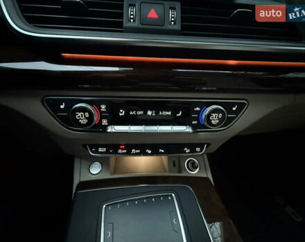 Білий Ауді Ку 5, об'ємом двигуна 2 л та пробігом 100 тис. км за 33900 $, фото 37 на Automoto.ua