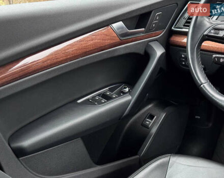 Білий Ауді Ку 5, об'ємом двигуна 1.98 л та пробігом 98 тис. км за 29950 $, фото 30 на Automoto.ua