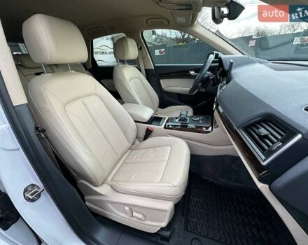 Белый Ауди Ку 5, объемом двигателя 1.98 л и пробегом 183 тыс. км за 23950 $, фото 21 на Automoto.ua