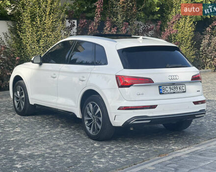 Белый Ауди Ку 5, объемом двигателя 2 л и пробегом 128 тыс. км за 27900 $, фото 4 на Automoto.ua