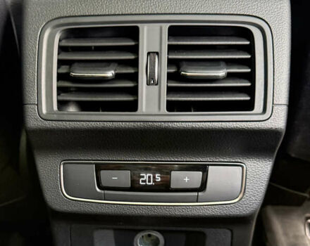 Белый Ауди Ку 5, объемом двигателя 2 л и пробегом 55 тыс. км за 26500 $, фото 52 на Automoto.ua