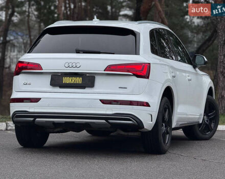 Білий Ауді Ку 5, об'ємом двигуна 1.98 л та пробігом 98 тис. км за 29950 $, фото 16 на Automoto.ua