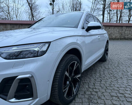 Білий Ауді Ку 5, об'ємом двигуна 2 л та пробігом 100 тис. км за 33900 $, фото 2 на Automoto.ua