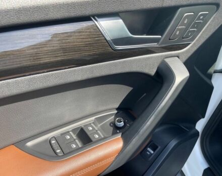 Белый Ауди Ку 5, объемом двигателя 2 л и пробегом 111 тыс. км за 16400 $, фото 10 на Automoto.ua