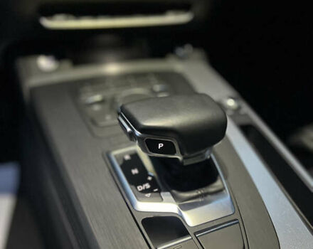 Білий Ауді Ку 5, об'ємом двигуна 2 л та пробігом 119 тис. км за 25700 $, фото 22 на Automoto.ua