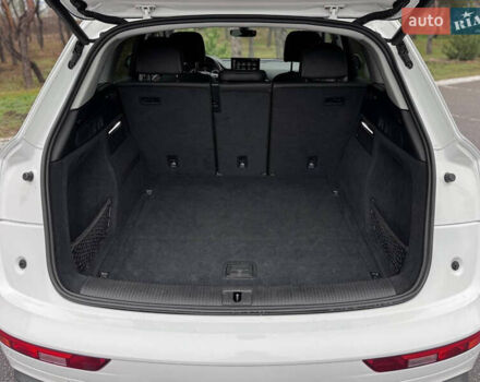 Білий Ауді Ку 5, об'ємом двигуна 1.98 л та пробігом 98 тис. км за 29950 $, фото 37 на Automoto.ua