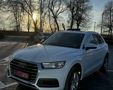 Белый Ауди Ку 5, объемом двигателя 2 л и пробегом 83 тыс. км за 29300 $, фото 1 на Automoto.ua