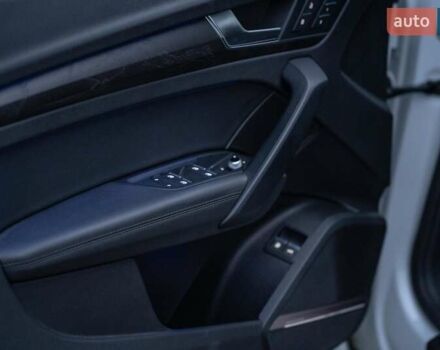 Білий Ауді Ку 5, об'ємом двигуна 1.98 л та пробігом 62 тис. км за 43600 $, фото 52 на Automoto.ua