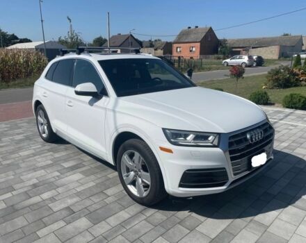 Белый Ауди Ку 5, объемом двигателя 2 л и пробегом 111 тыс. км за 16400 $, фото 4 на Automoto.ua