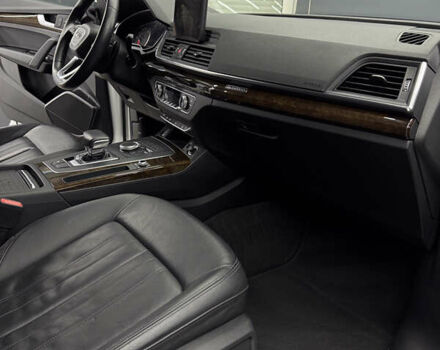 Білий Ауді Ку 5, об'ємом двигуна 1.98 л та пробігом 180 тис. км за 24399 $, фото 25 на Automoto.ua