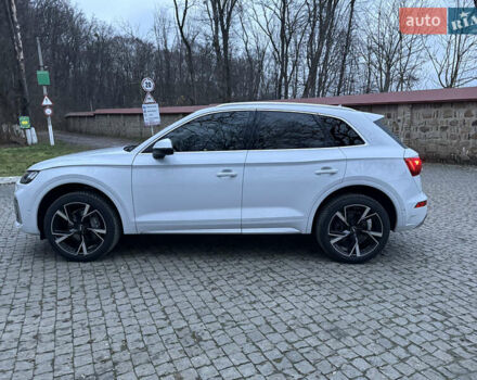 Білий Ауді Ку 5, об'ємом двигуна 2 л та пробігом 100 тис. км за 33900 $, фото 8 на Automoto.ua