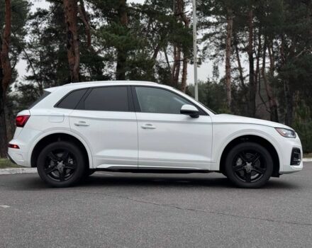 Белый Ауди Ку 5, объемом двигателя 2 л и пробегом 98 тыс. км за 29950 $, фото 4 на Automoto.ua