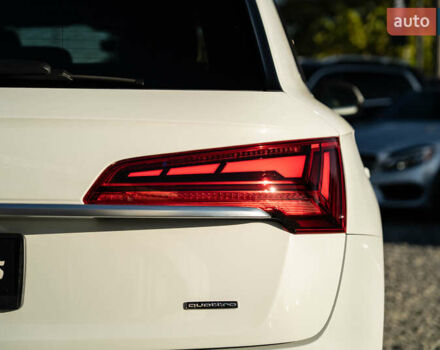 Білий Ауді Ку 5, об'ємом двигуна 1.98 л та пробігом 99 тис. км за 34500 $, фото 8 на Automoto.ua