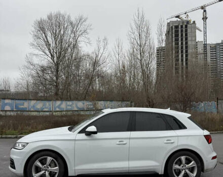 Білий Ауді Ку 5, об'ємом двигуна 1.98 л та пробігом 70 тис. км за 32500 $, фото 3 на Automoto.ua