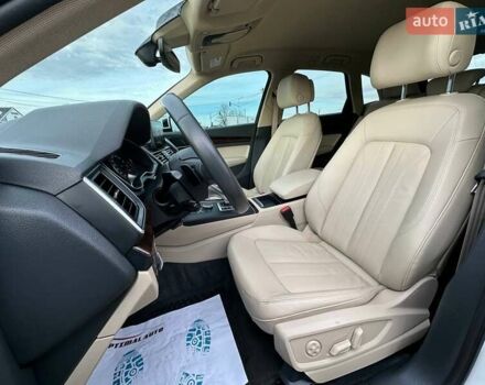 Белый Ауди Ку 5, объемом двигателя 1.98 л и пробегом 183 тыс. км за 23950 $, фото 12 на Automoto.ua