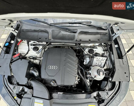 Белый Ауди Ку 5, объемом двигателя 1.98 л и пробегом 130 тыс. км за 27750 $, фото 39 на Automoto.ua